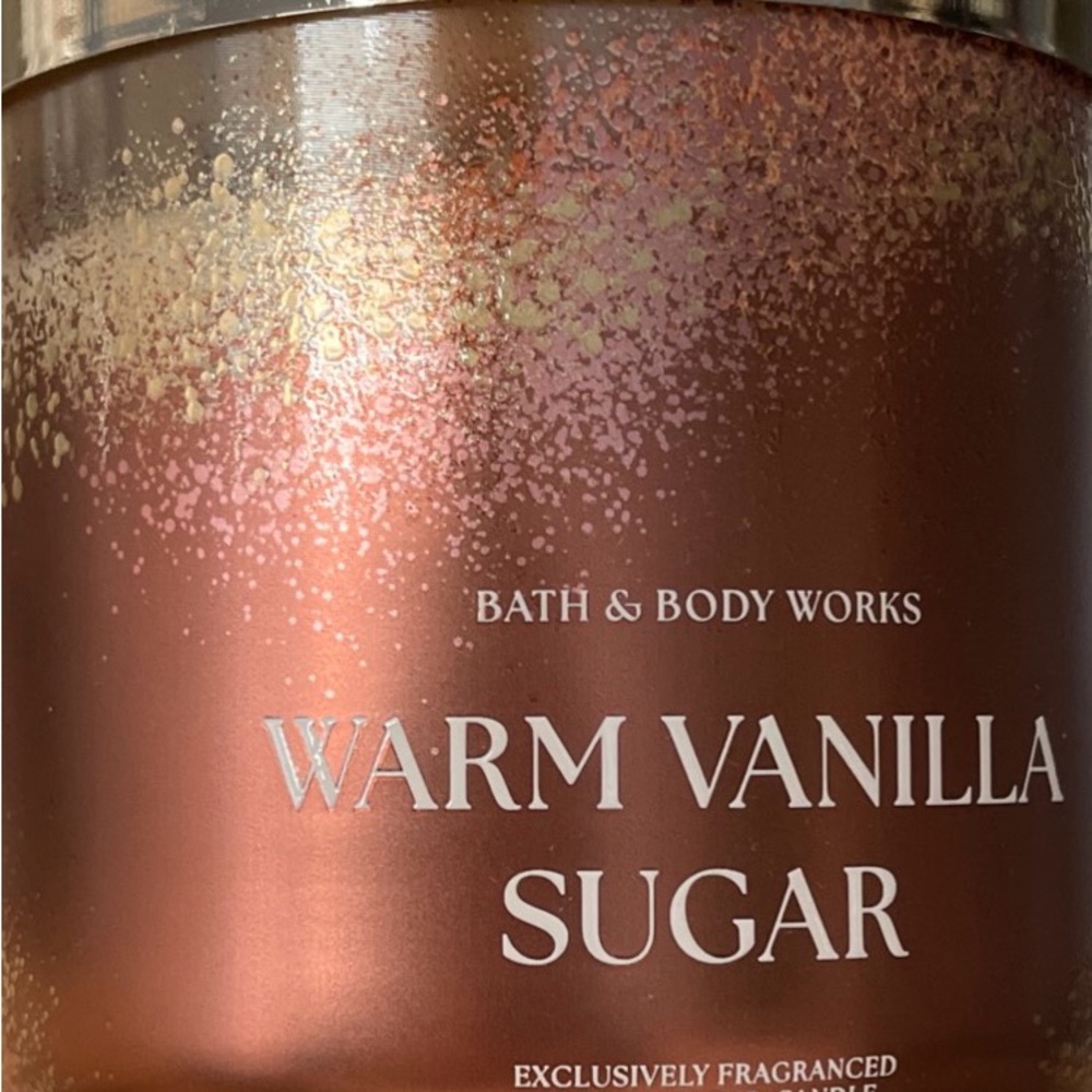 “WARM VANILLA SUGAR” 14.5 oz 3-wick candle.  Bath & Body works